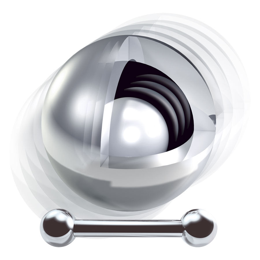 Piercing haltère à hochet argenté Piercing à hochet argenté avec design de boule mobile sur fond blanc