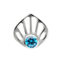 Embout Coquillage Cristal Turquoise Embout coquillage en or blanc avec cristal turquoise sur fond blanc