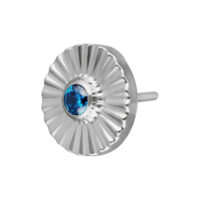 Embout en or blanc avec cristal turquoise Embout argenté avec cristal turquoise sur fond blanc