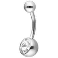 Banane de nombril en argent avec cristal Piercing de nombril en argent avec cristal clair sur fond blanc